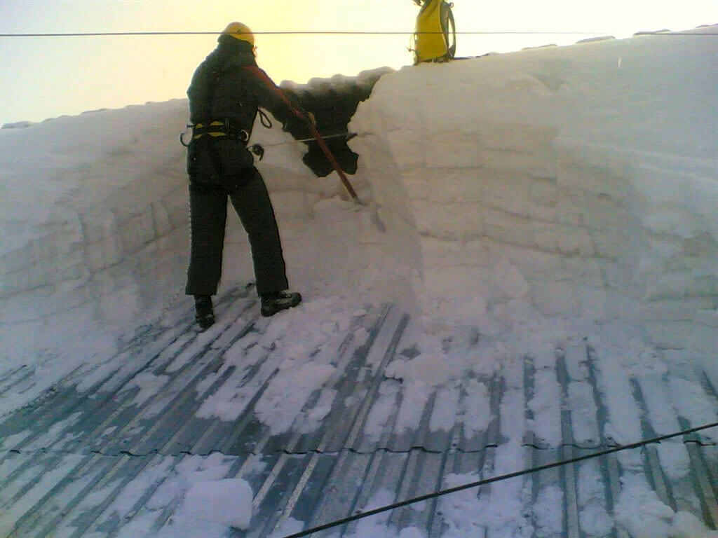 Уборка снега цена в Екатеринбурге